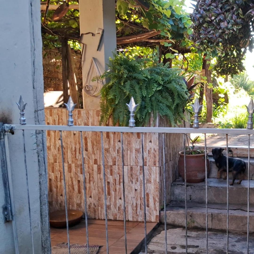 Casa Por Temporada Villa Goias Luaran gambar